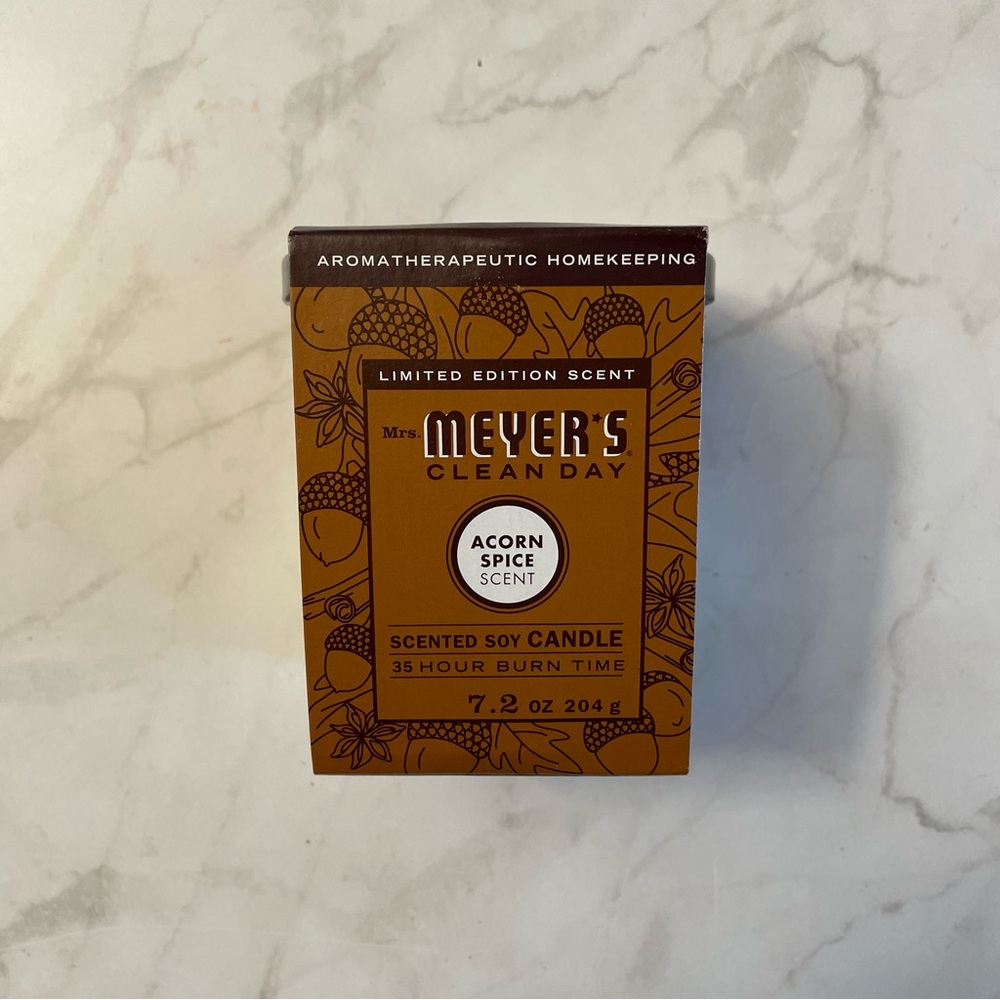 NWT Mrs. Meyer's Acorn Spice Scented Candle